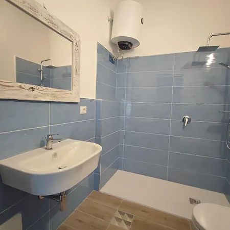 Residenza Nel Borgo L'appusentu Bed and Breakfast Castelsardo
