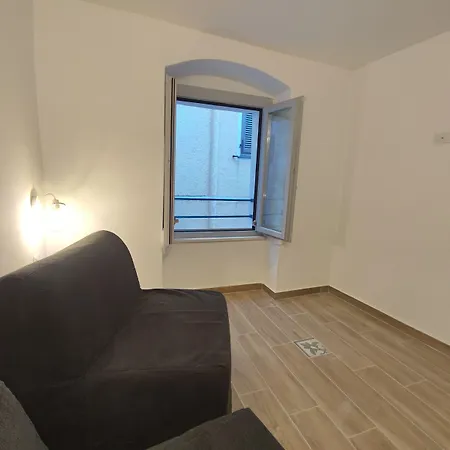 Bed and Breakfast Residenza Nel Borgo L'appusentu *