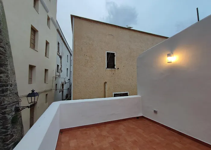 Residenza Nel Borgo L'appusentu Alojamento de Acomodação e Pequeno-almoço